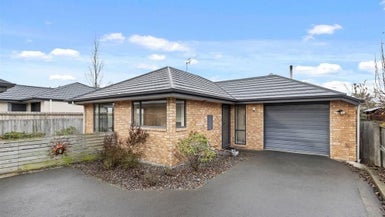 5/42 Sawyers Arms Road, Northcote, Christchurch - Carousel 1
