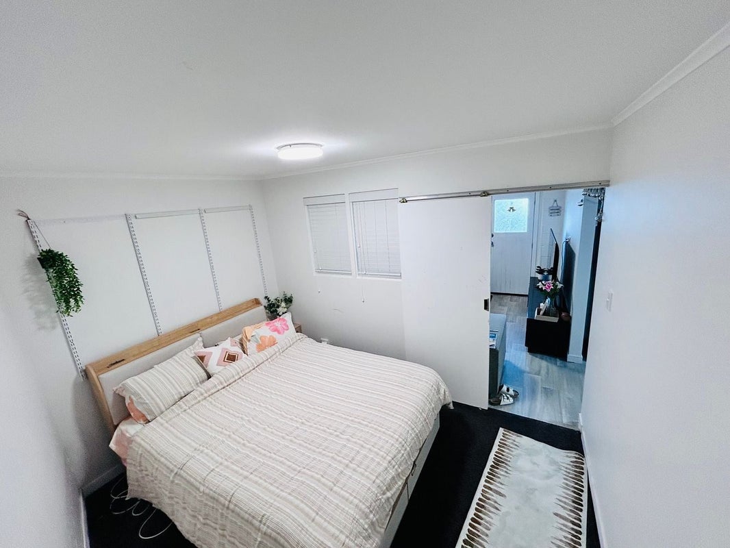 41 Mulberry Street, Maungaraki, Lower Hutt - Carousel 2
