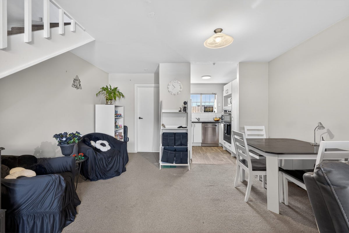 5/15 Buffon Street, Waltham, Christchurch - Carousel 2