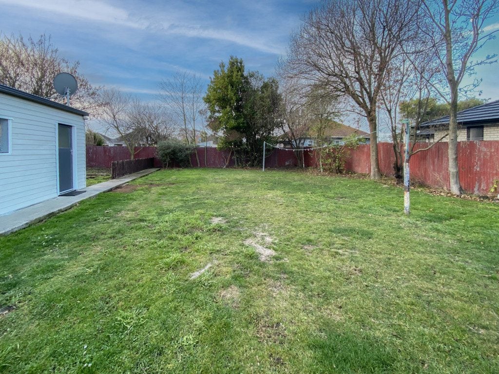 661 Ferry Road, Woolston, Christchurch - Carousel 11