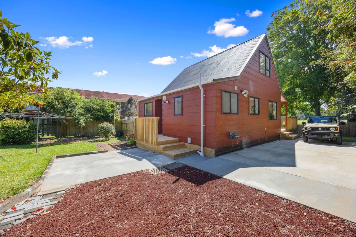 2/476 Blockhouse Bay Road, Blockhouse Bay, Auckland - Carousel 2