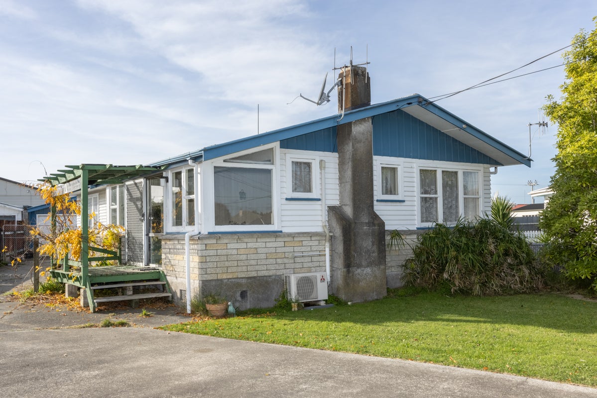 20 Mason Avenue, Maraenui, Napier - Carousel 1