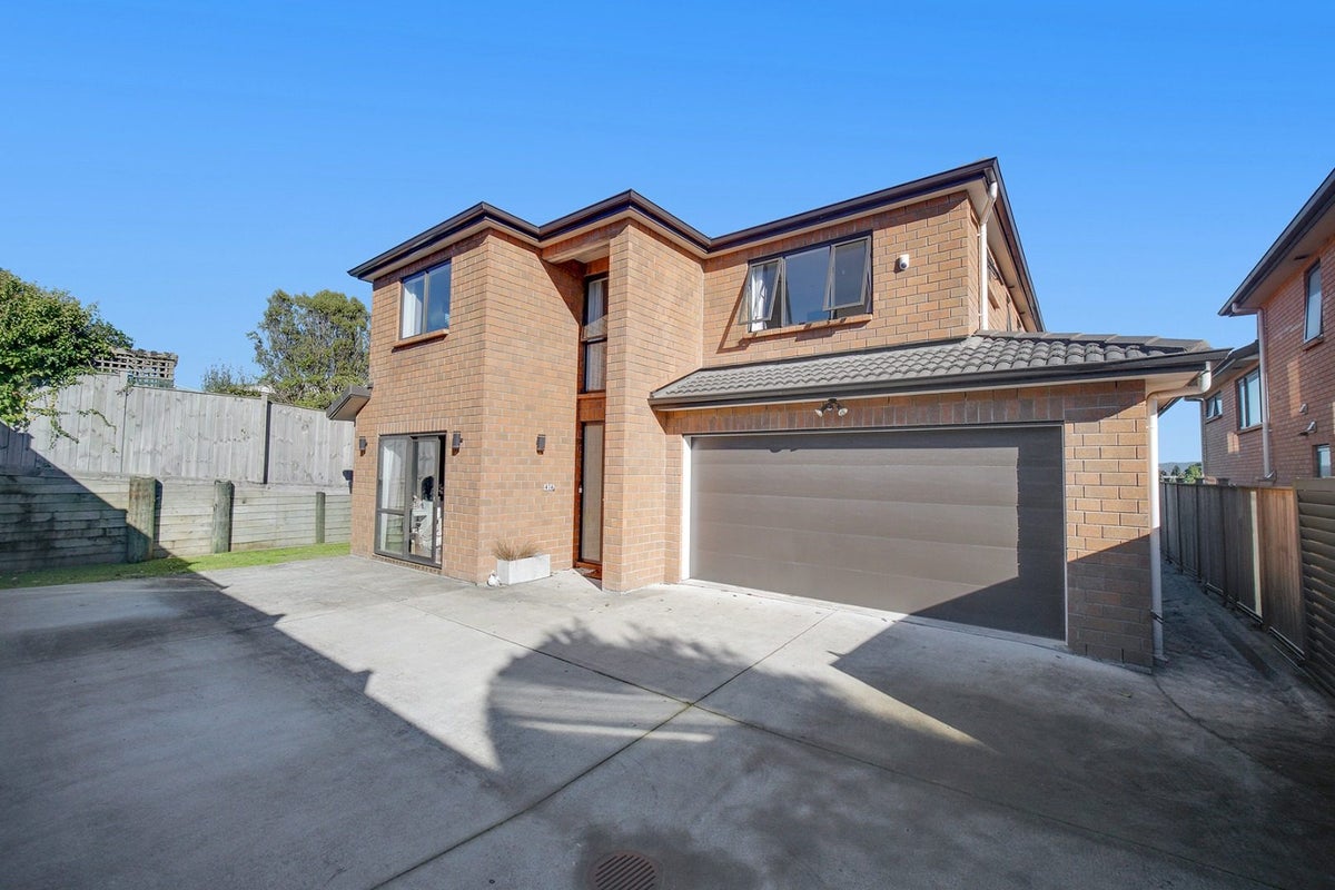 46A McFadzean Drive, Blockhouse Bay, Auckland - Carousel 1