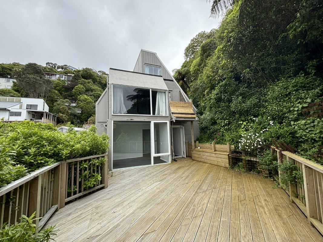 28 Koromiko Road, Aro Valley, Wellington - Carousel 1