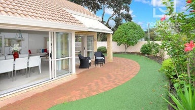 4D Laurence Street, Manly, Whangaparaoa - Carousel 1