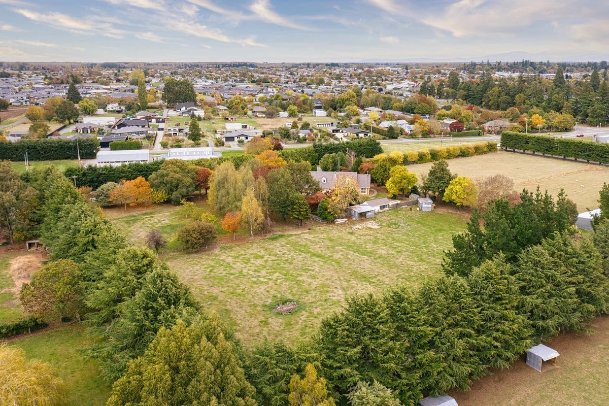 91 Seafield Road, Netherby, Ashburton - Carousel 10