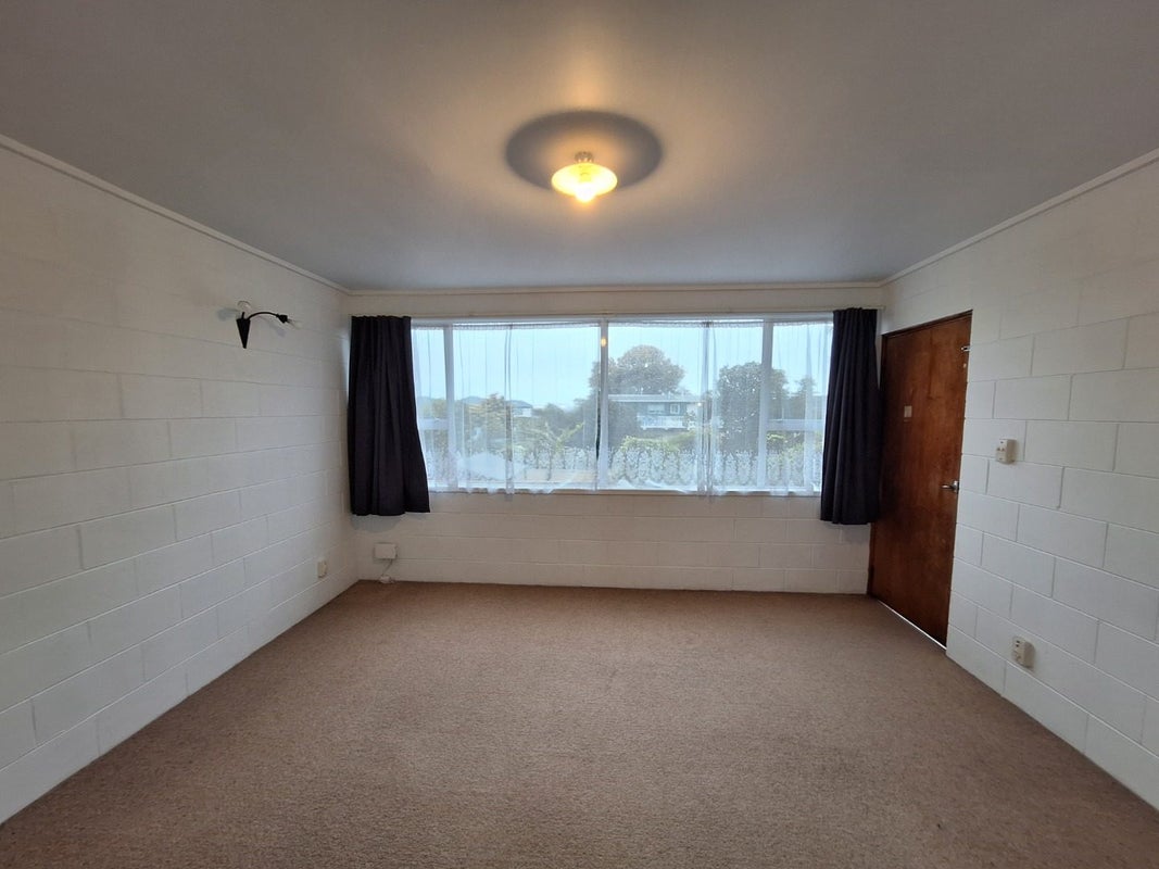 6/8 Eldon Road, Balmoral, Auckland - Carousel 2