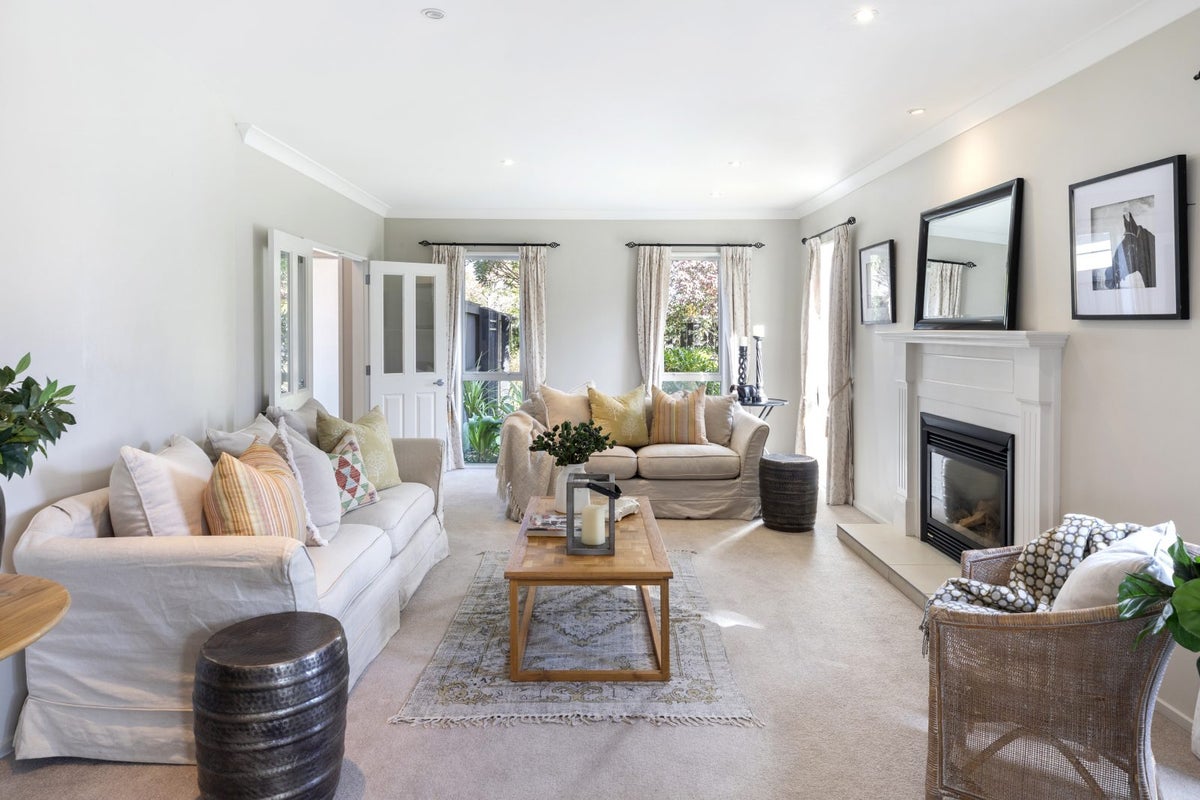 21 Elmwood Drive, Prebbleton, Prebbleton - Carousel 2