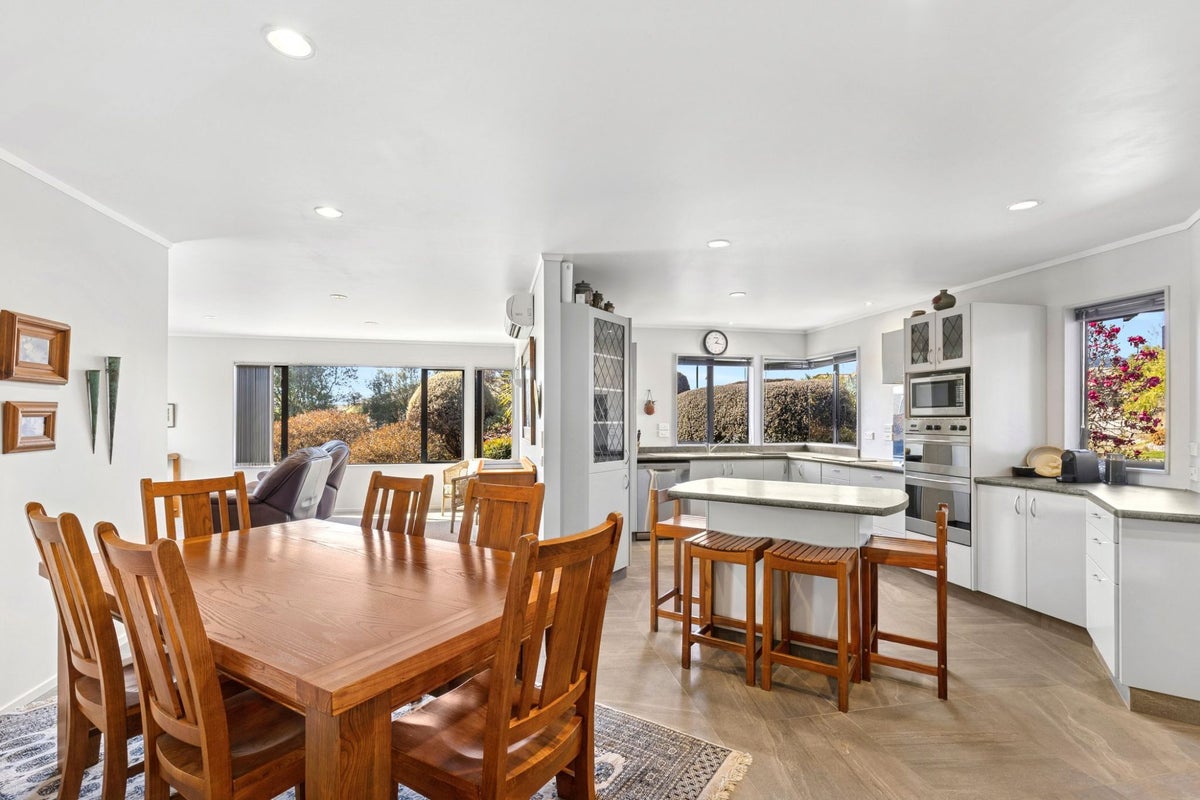 5 Saint James Avenue, Richmond, Nelson - Carousel 2