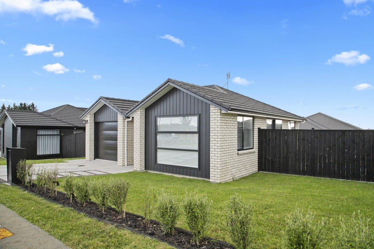 13 Tabernacle Street, Karaka, Papakura - Carousel 2