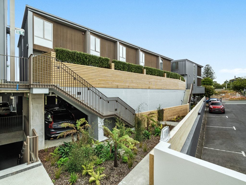 10/4 Norana Avenue, Remuera, Auckland - Carousel 12