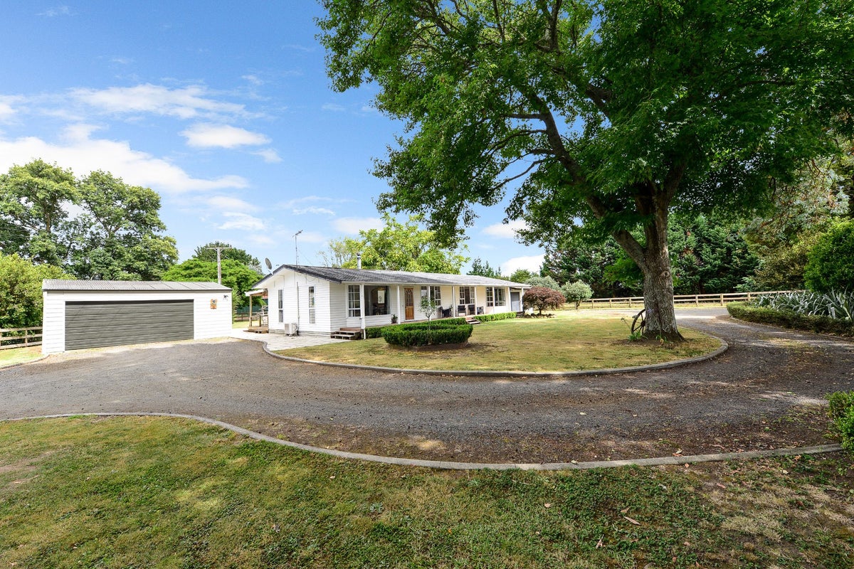 160 Walsh Road, Whatawhata, Hamilton - Carousel 1