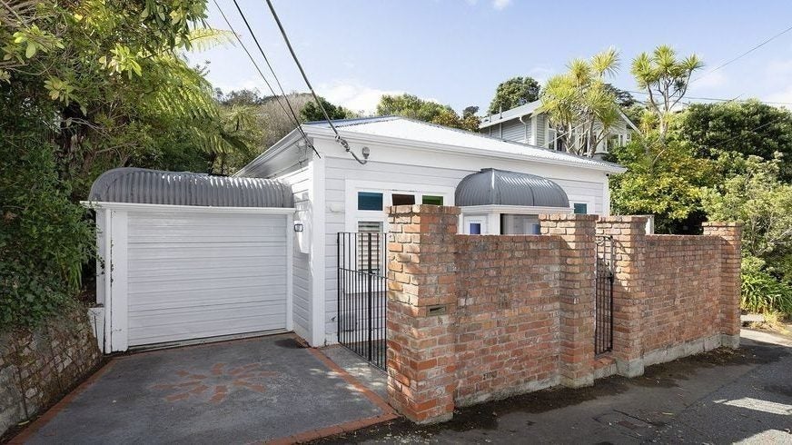 55 Mckinley Crescent, Brooklyn, Wellington - Carousel 1