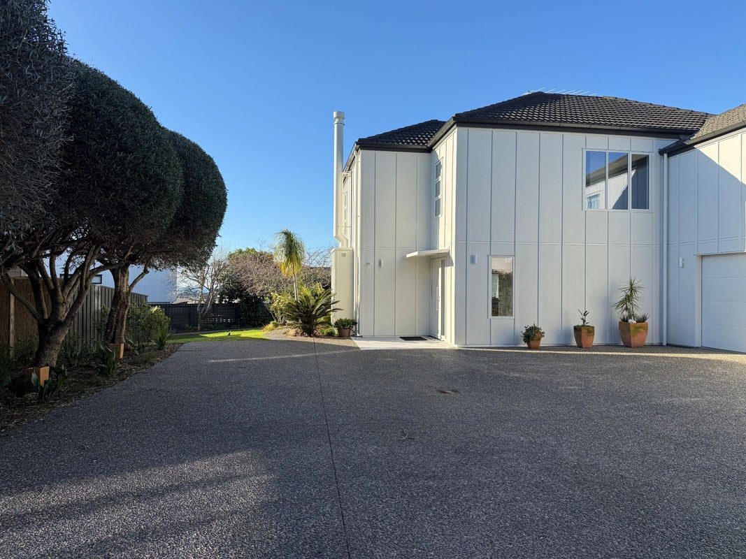 127 Pah Road, Cockle Bay, Auckland - Carousel 50