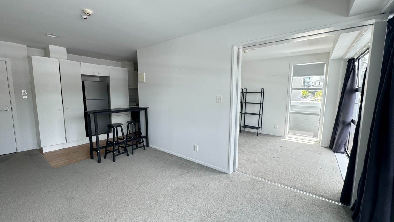 26/8 Clayton Street, Newmarket, Auckland - Carousel 1