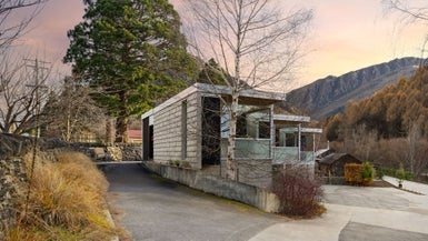 1 Gala Burn Road, ARROWTOWN - Carousel 1
