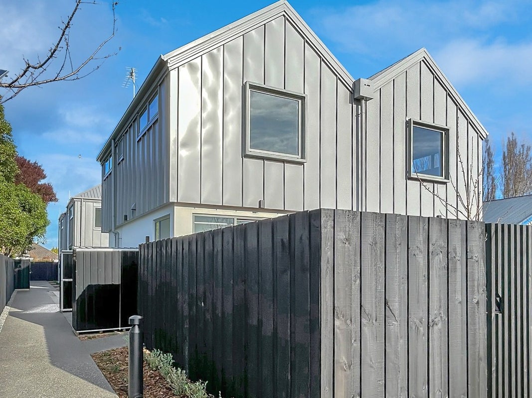 2/44 Shirley Road, Shirley, Christchurch - Carousel 1