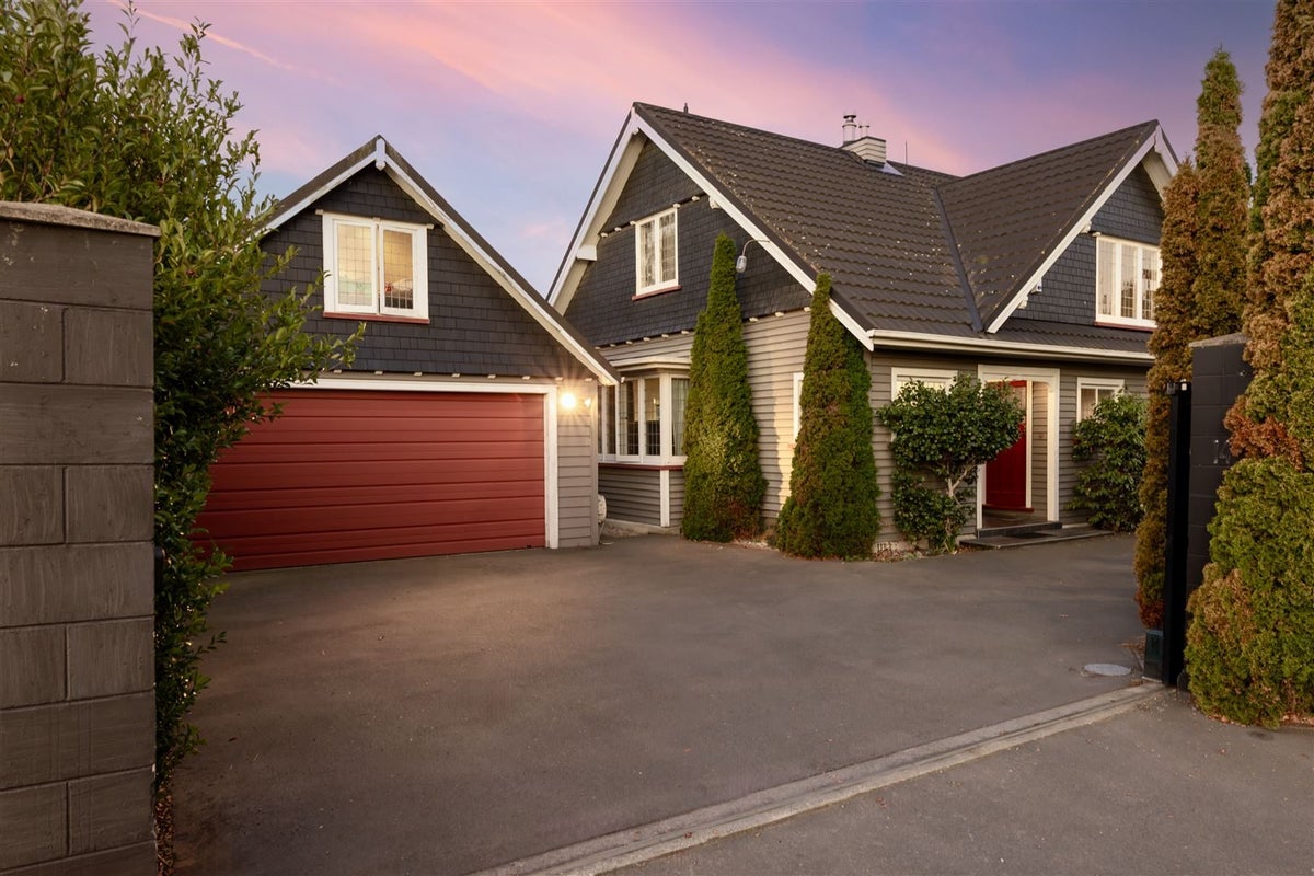 14 Memorial Avenue, Ilam, Christchurch - Carousel 1
