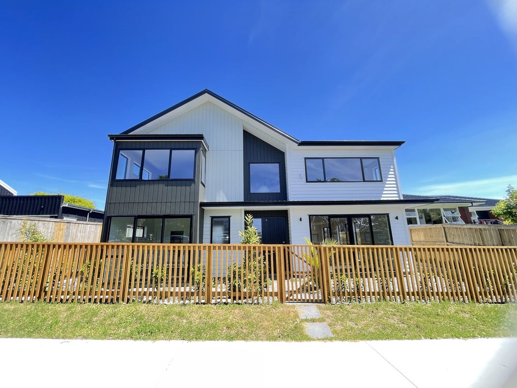 16 The Anchorage, Sunnyhills, Auckland - Carousel 1