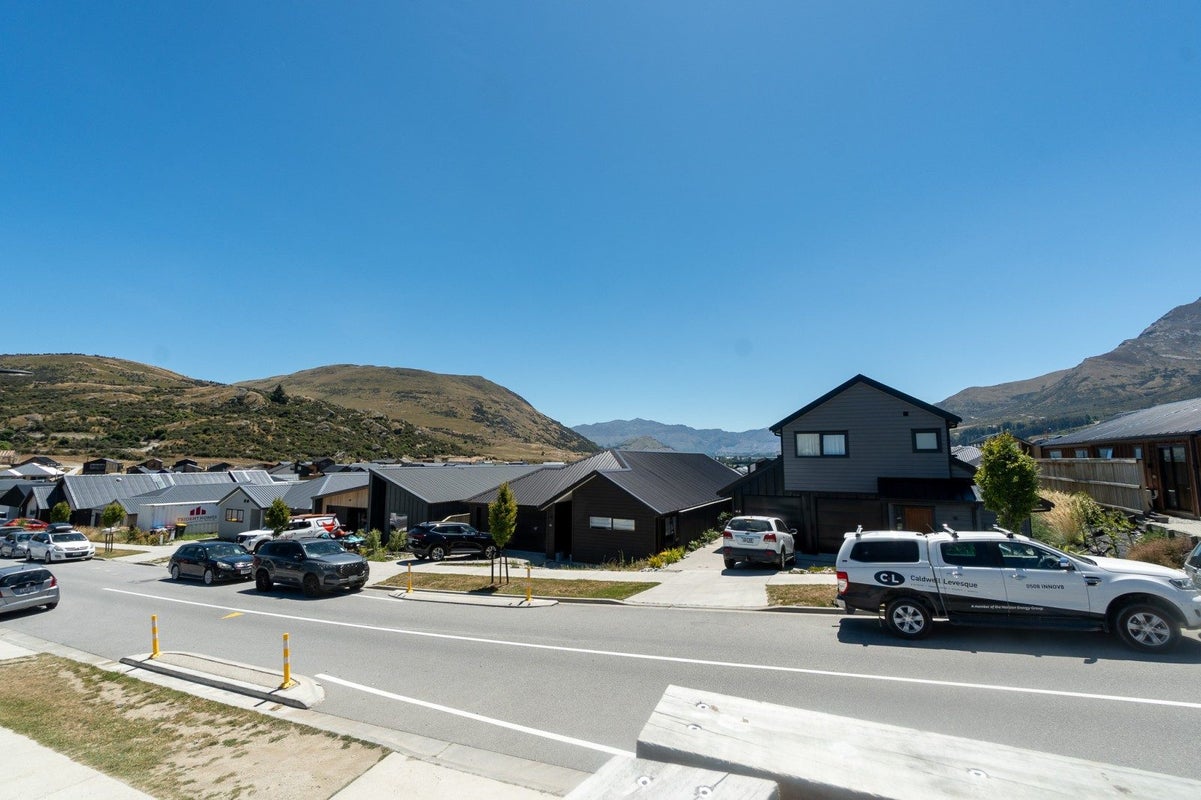 93 Jack Hanley Drive, Jacks Point, Queenstown - Carousel 29