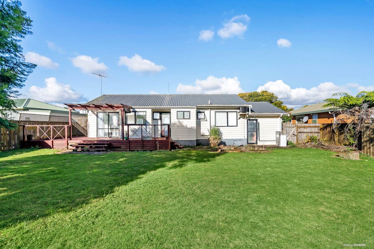 1/249 Puhinui Road, Papatoetoe, Auckland - Carousel 2