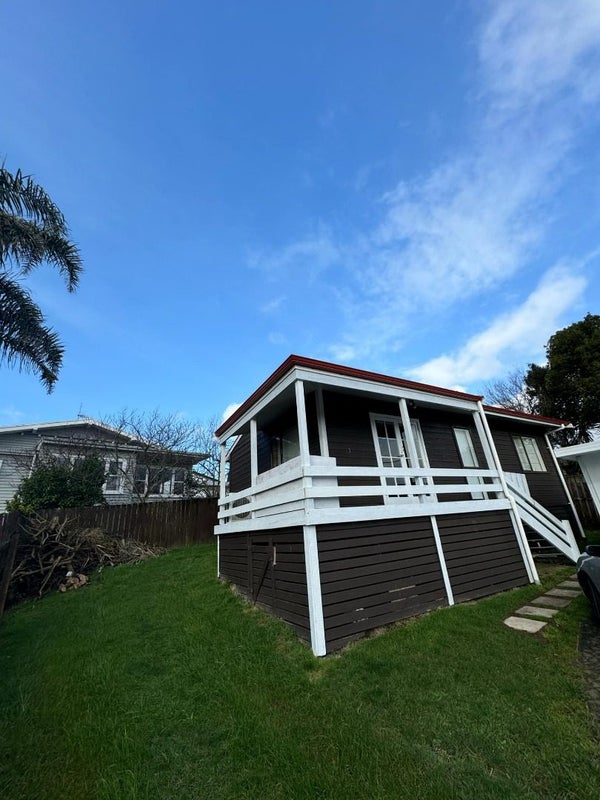 4A Tui Avenue, Forest Lake, Hamilton - Carousel 1