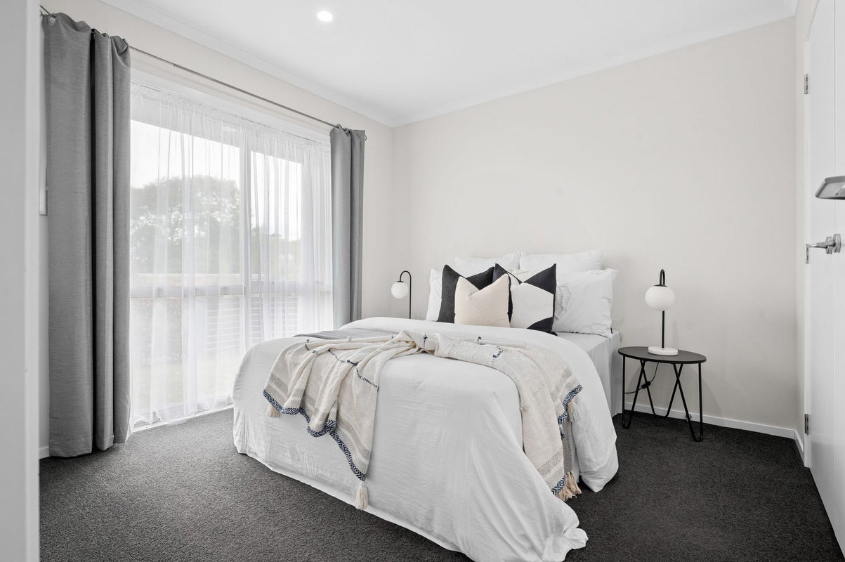 12 Anna Jean Crescent, Flagstaff, Hamilton - Carousel 2