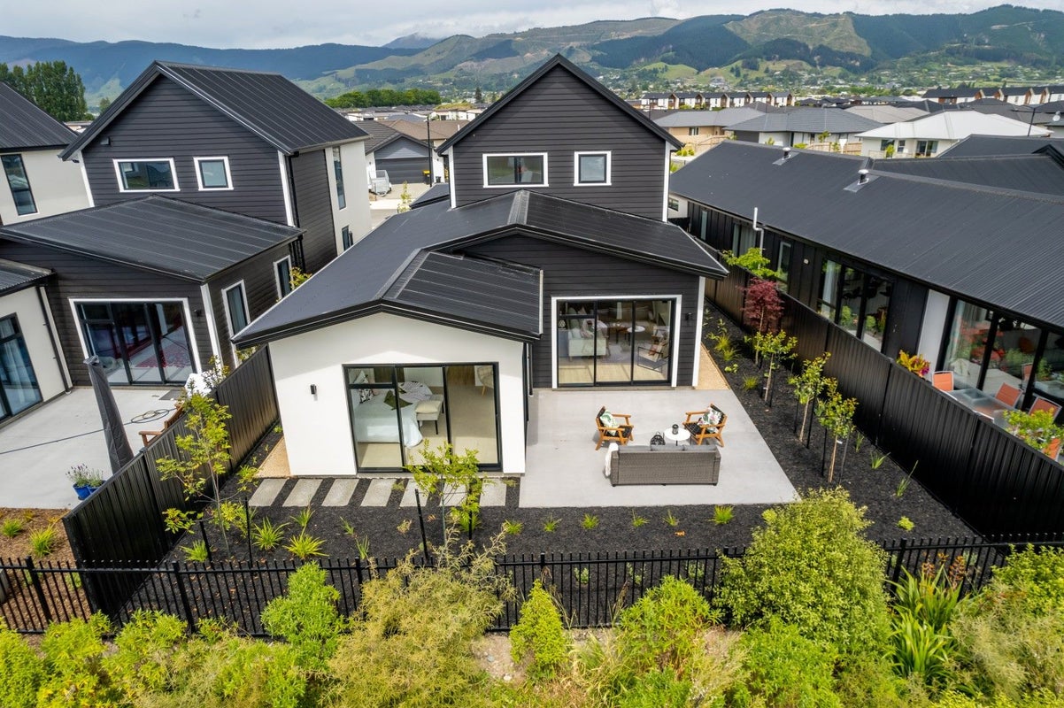 20 Kahikatea Way, Appleby, Richmond - Carousel 1