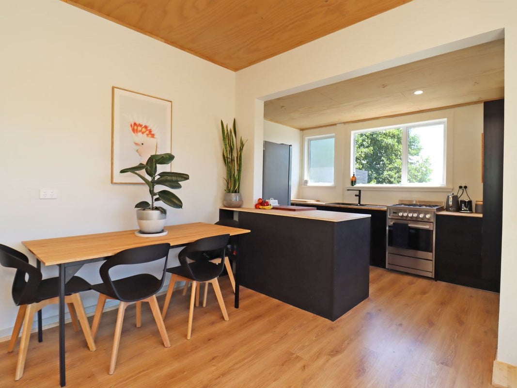 22 Main Road, Maheno, Oamaru - Carousel 2