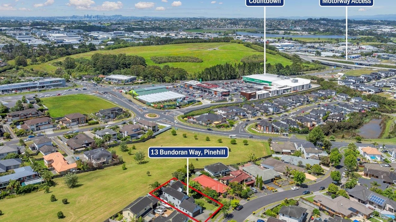13 Bundoran Way, Pinehill, Auckland - Carousel 1