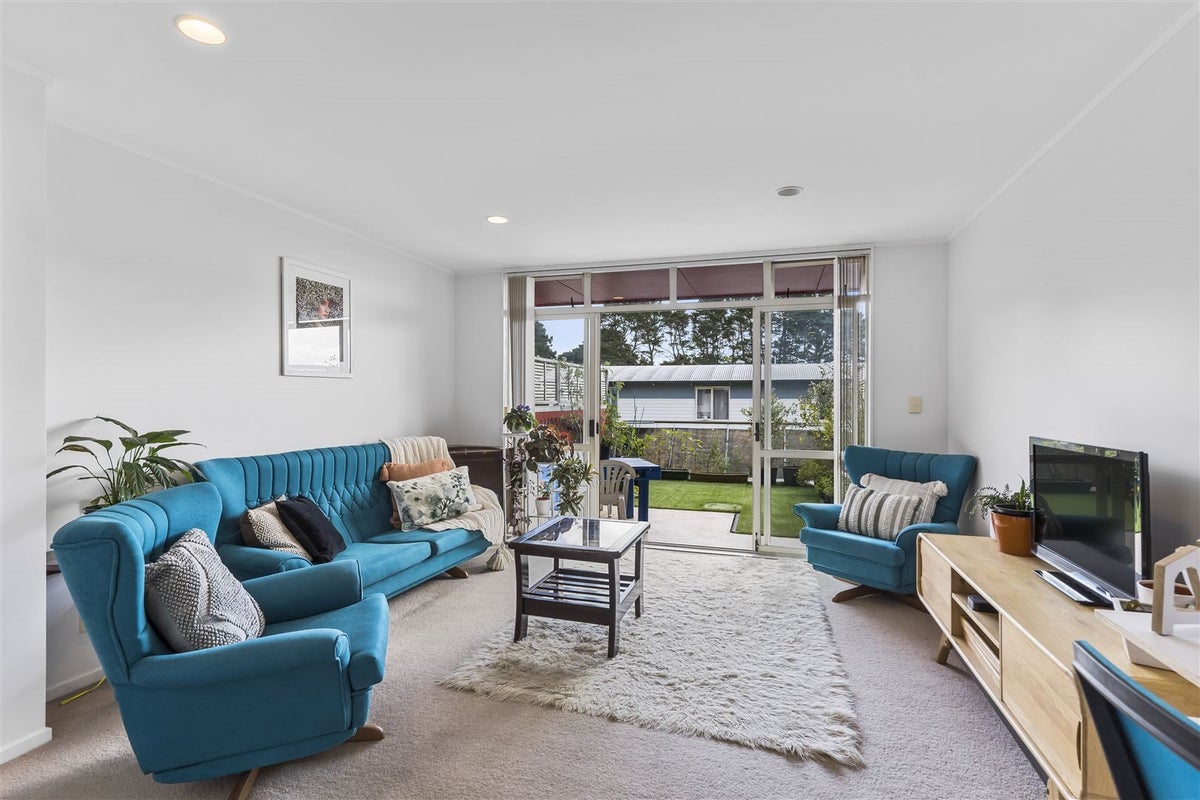 2C/20 Ian Marwick Place, Birkenhead, Auckland - Carousel 2