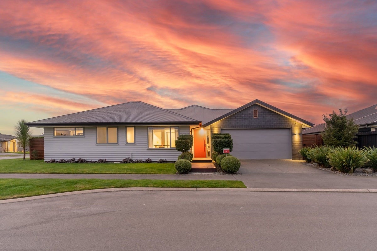 65 Georgina Street, MARSHLAND, CHRISTCHURCH - Carousel 1