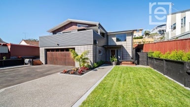 19B Kenmore Street, Westown, New Plymouth - Carousel 1