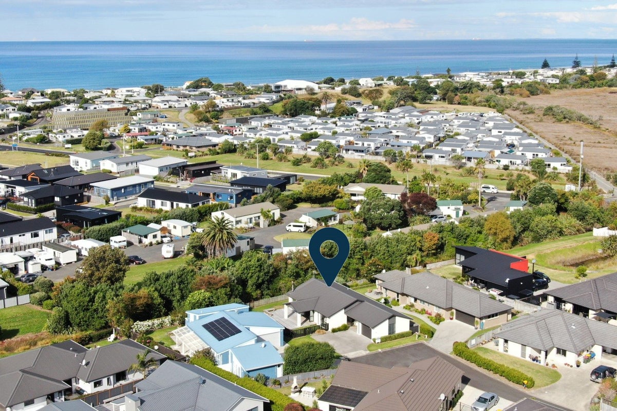 26 Reel Road, Athenree, Waihi Beach - Carousel 2