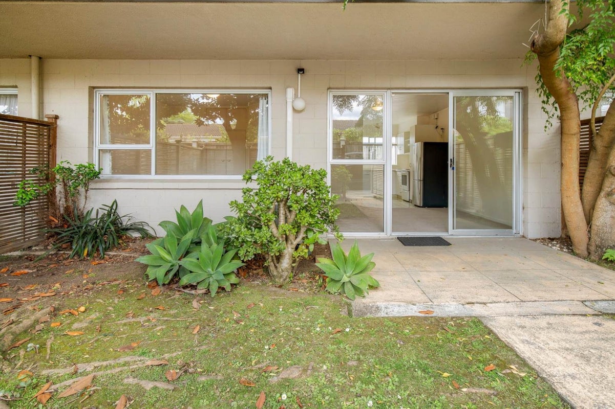 4/4 Owens Road, Epsom, Auckland - Carousel 2