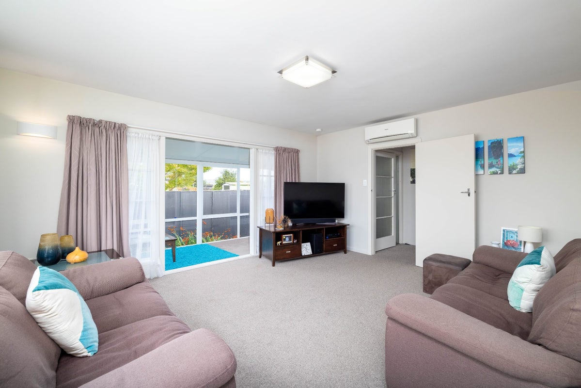 26 Landy Street, Dallington, Christchurch - Carousel 2