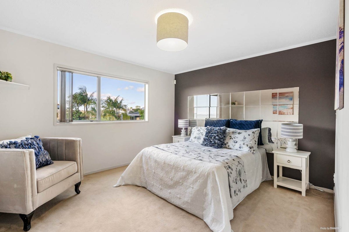 50A Haseler Crescent, Howick, Auckland - Carousel 3