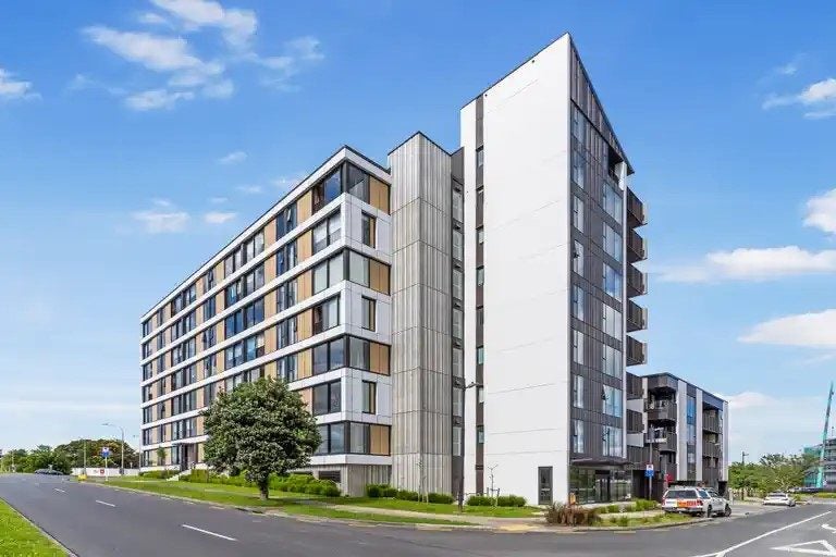 212/2A Munroe Lane, Albany, Auckland - Carousel 1