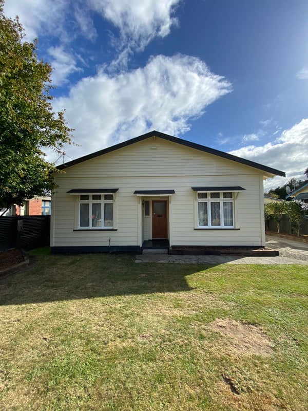 44 Lyndhurst Street, Takaro, Palmerston North - Carousel 1