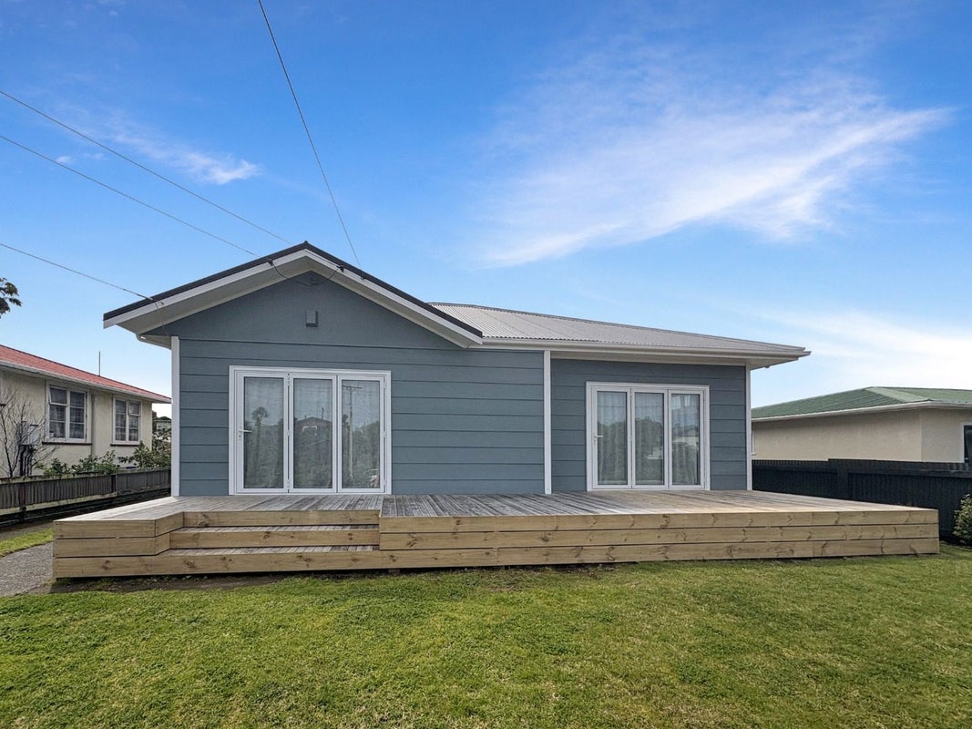 56 Matai Street, Castlecliff, Whanganui - Carousel 1