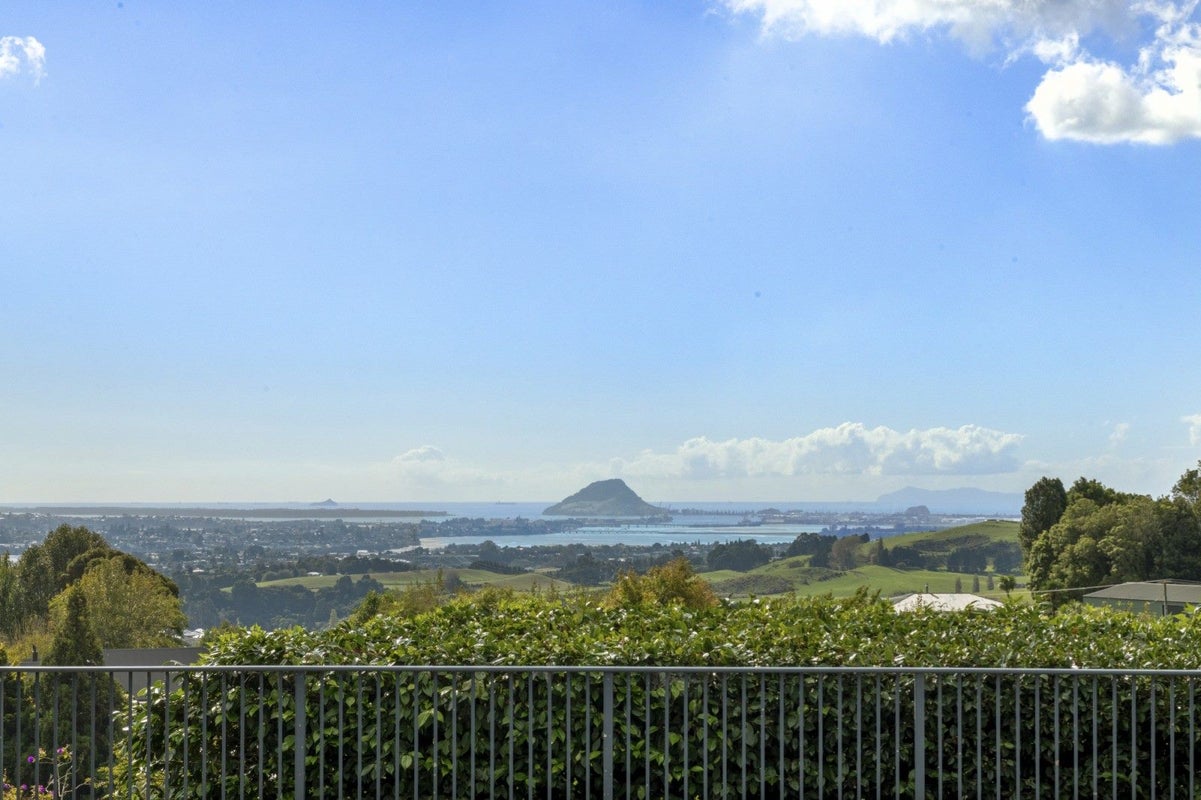 522 Upper Ohauiti Road, Ohauiti, Tauranga - Carousel 1