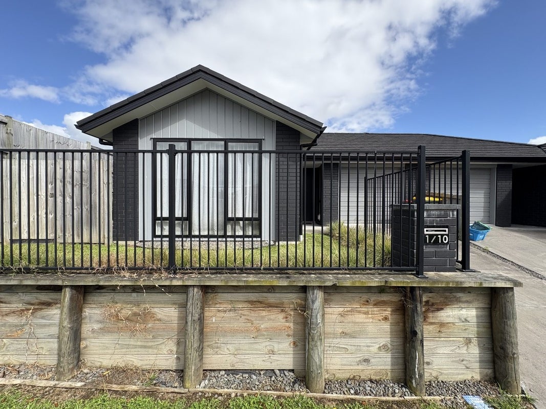 1/10 Bostonkip Crescent, Fitzroy, Hamilton - Carousel 1