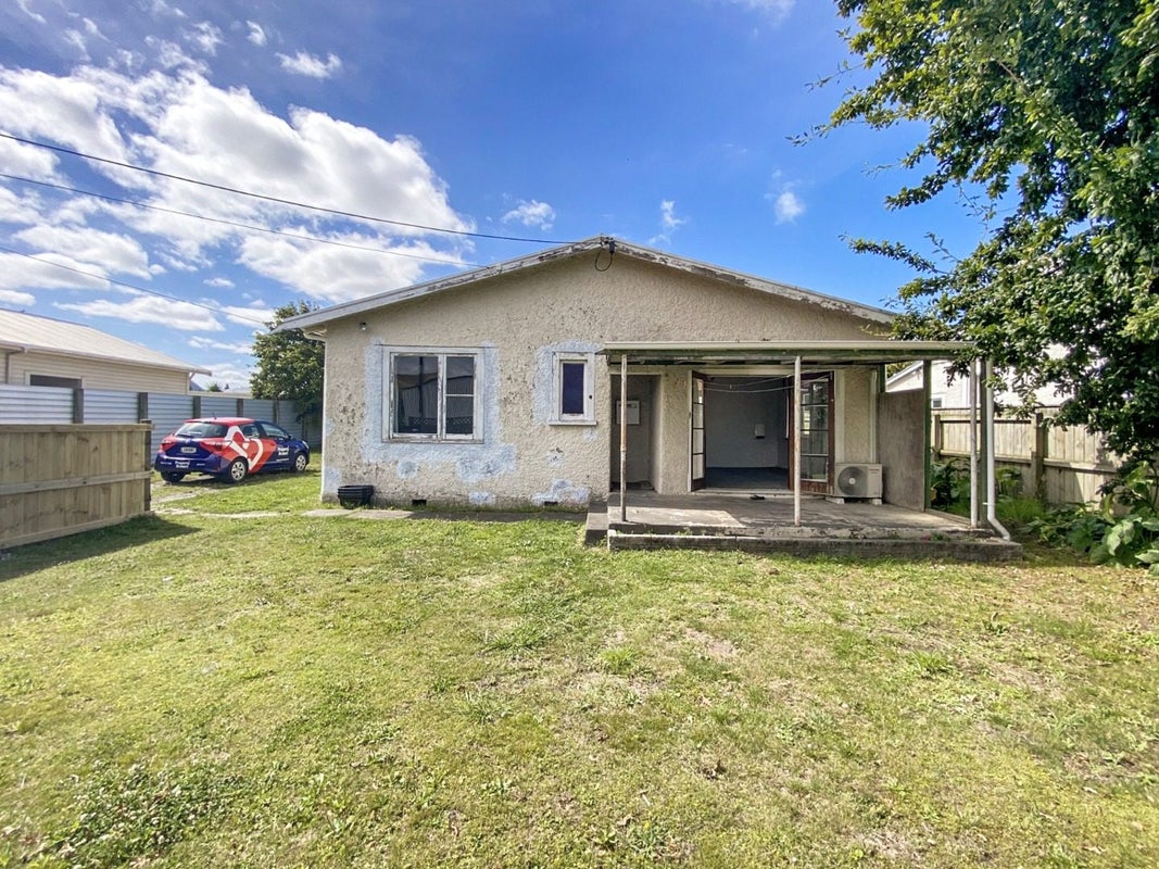 6 Murray Street, Aramoho, Whanganui - Carousel 2