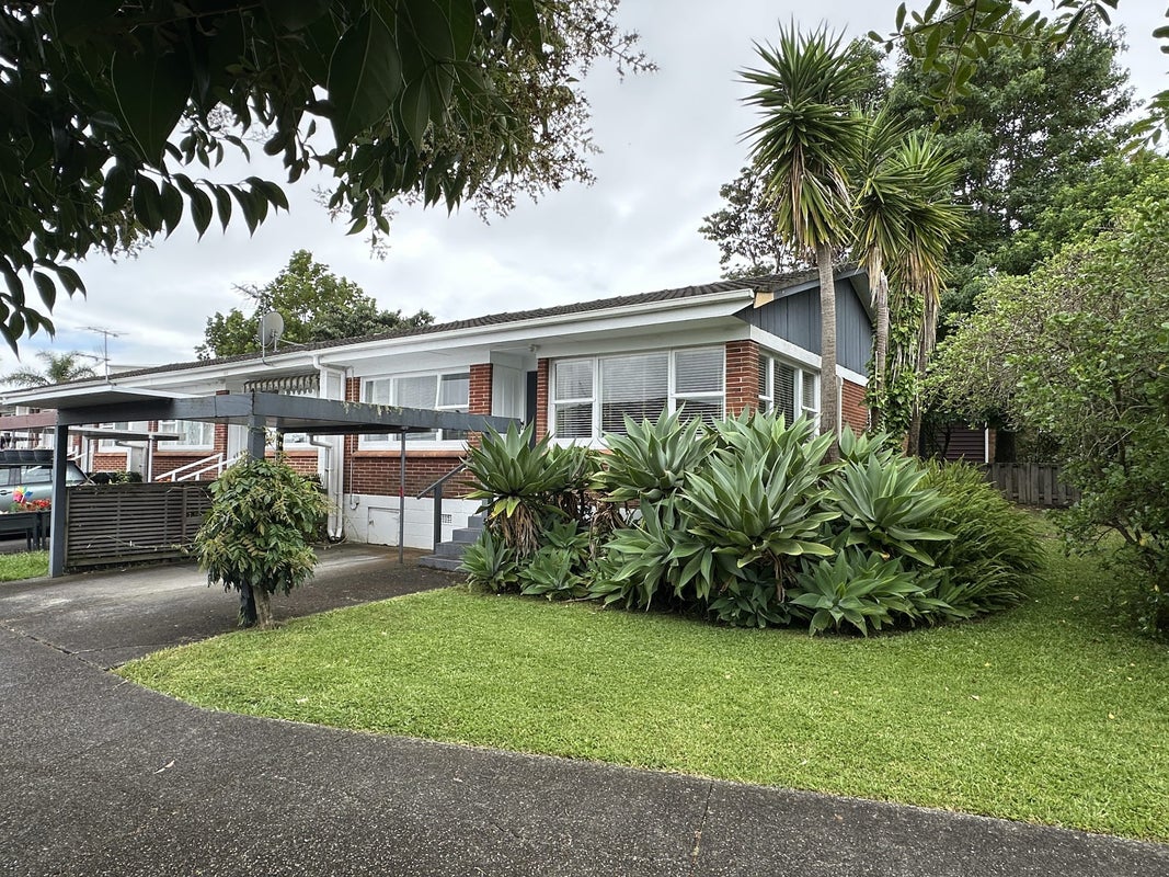 1/58 Willoughby Avenue, Howick, Auckland - Carousel 1