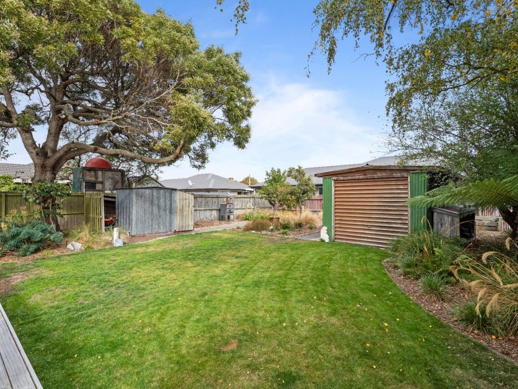 17 Parnwell Street, Burwood, Christchurch - Carousel 11