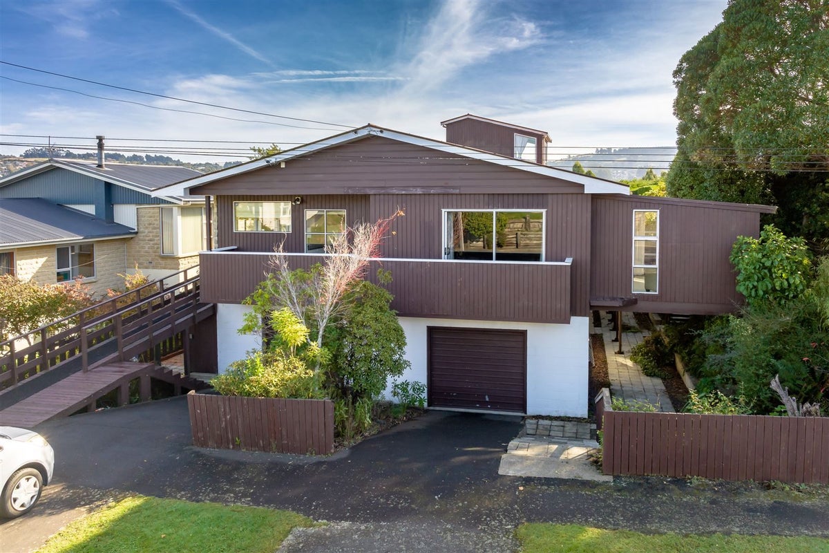 8 Gamma Street, Belleknowes, Dunedin - Carousel 2