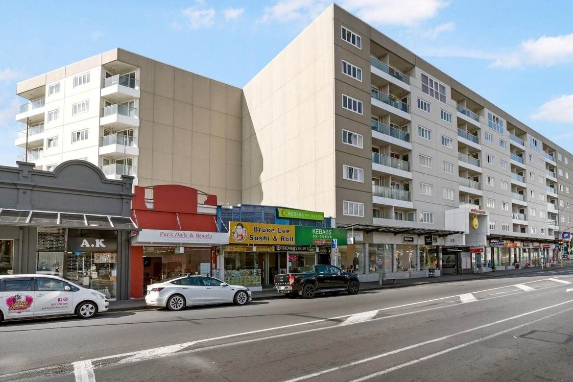 717/26 Remuera Road, Newmarket, Auckland - Carousel 1