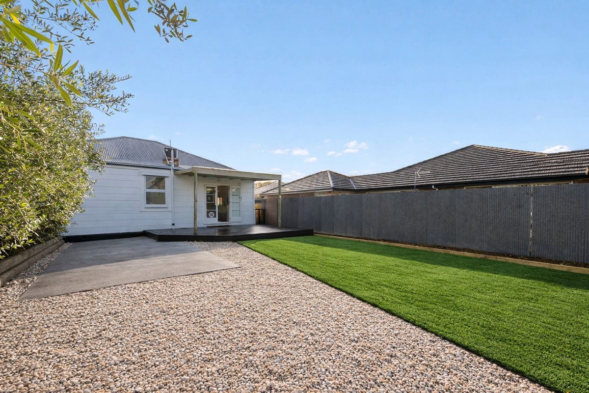 47 Waltham Road, Sydenham, Christchurch - Carousel 21