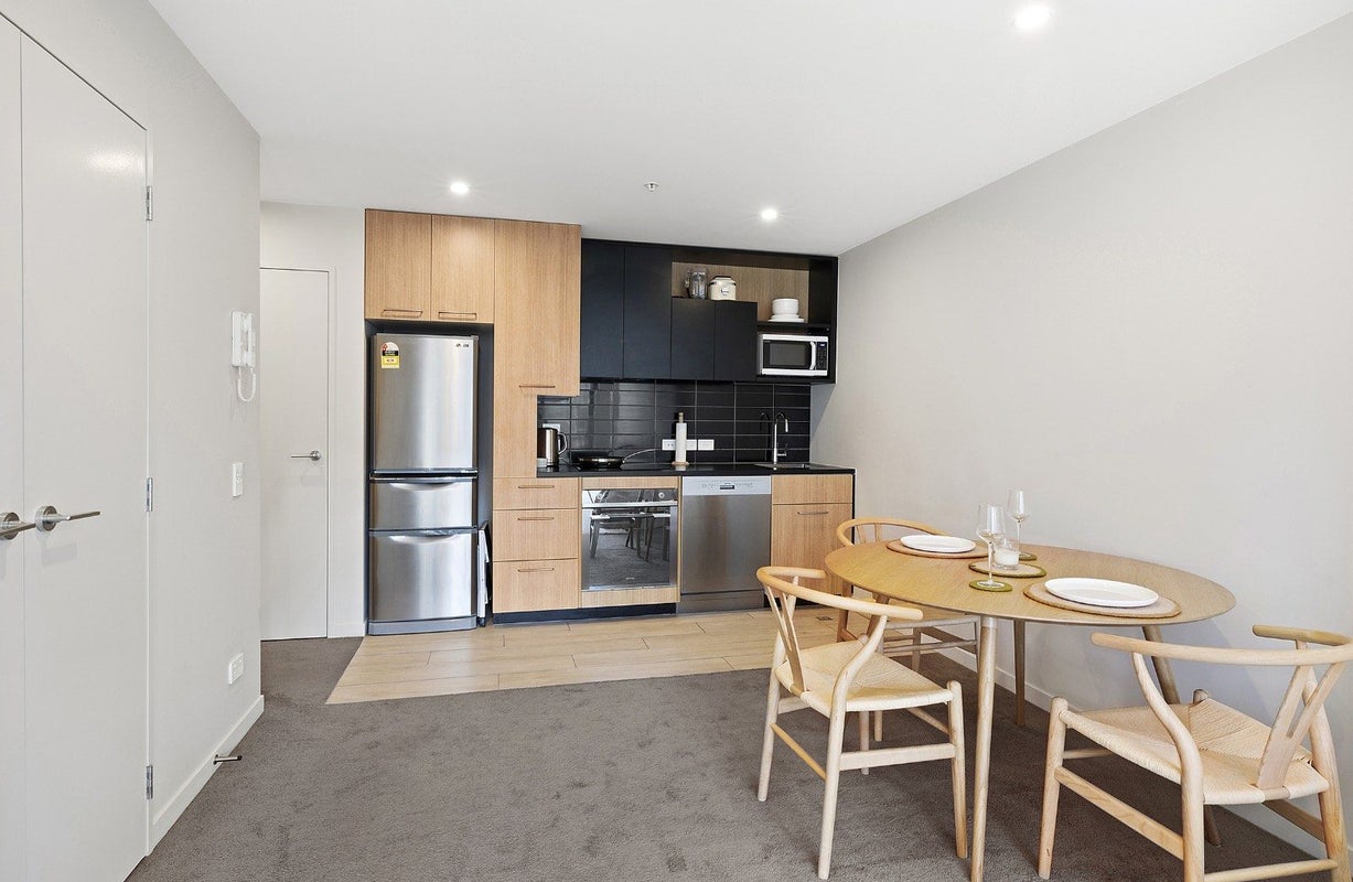 701/166 Victoria Street, Te Aro, Wellington - Carousel 2