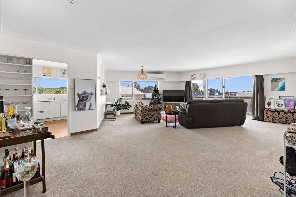 6/32 Marau Crescent, Mission Bay, Auckland - Carousel 2